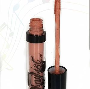 Liquid Matte Lipstick Color Tempo